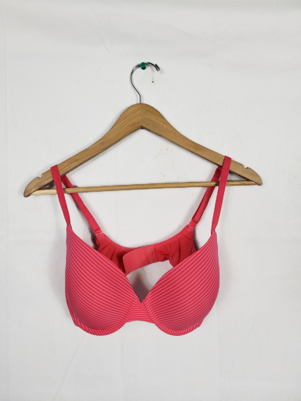Victoria Secret 34D Uplift Semi Demi Bra